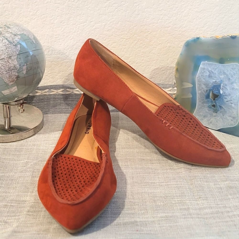 TORRID burnt sienna hue loafers 8W